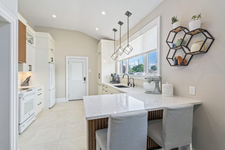 161 Delrex Blvd, Georgetown-3